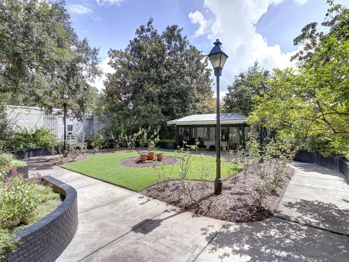 Gordon Inn Azalea Savannah Dış mekan fotoğraf