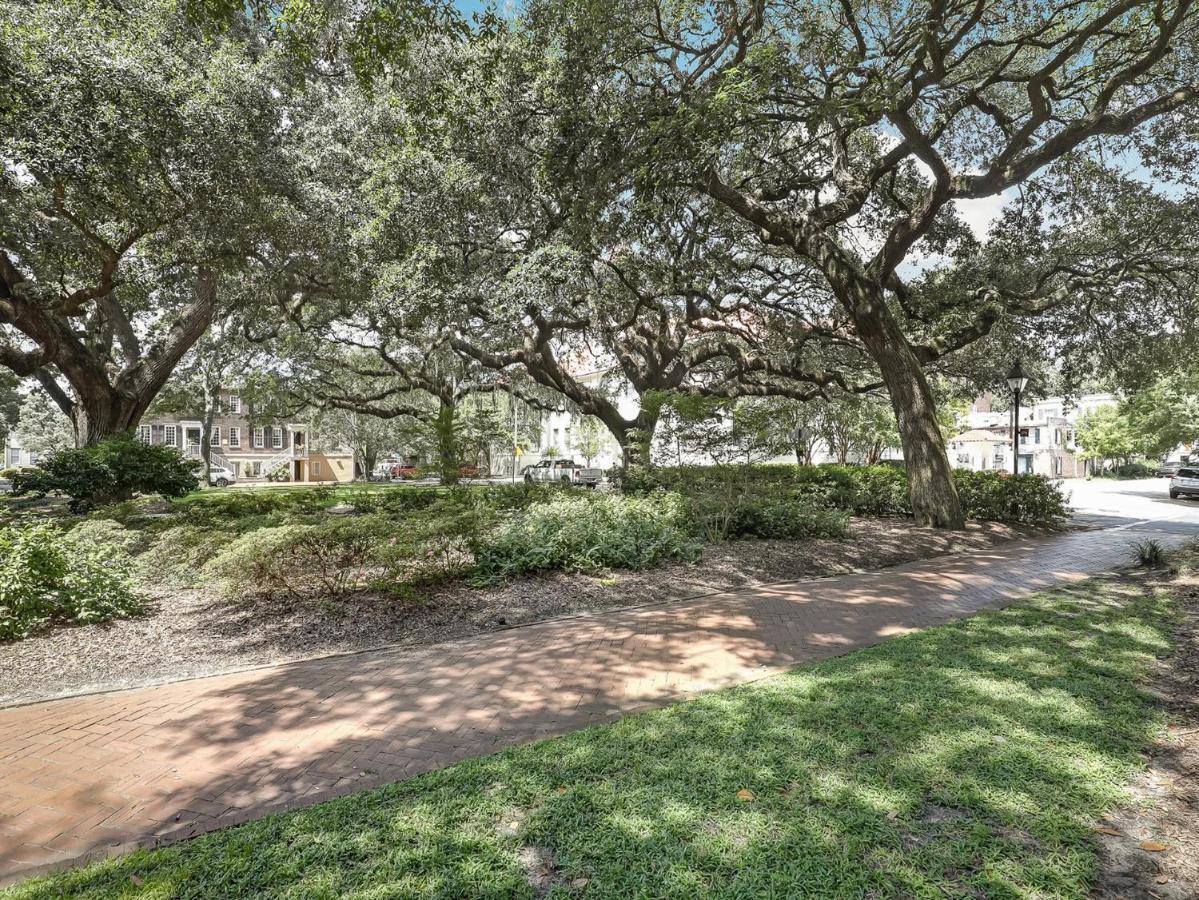 Gordon Inn Azalea Savannah Dış mekan fotoğraf